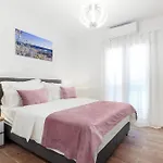 דירה Panoramic Malis *