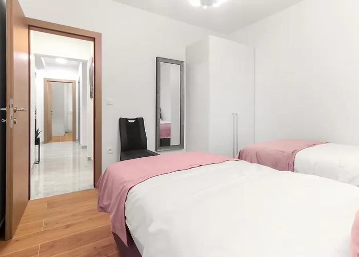 Panoramic Malis דירה Ražanj