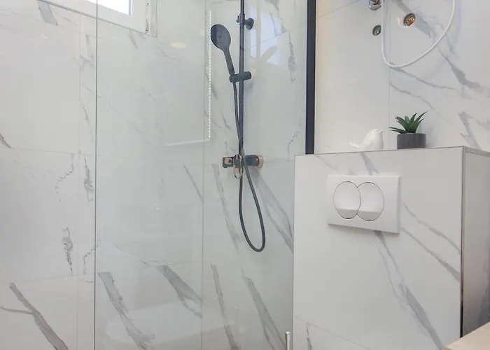 Panoramic Malis شقة